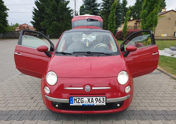 Fiat 500 cena 21900 przebieg: 110759, rok produkcji 2010 z Rzeszów małe 742